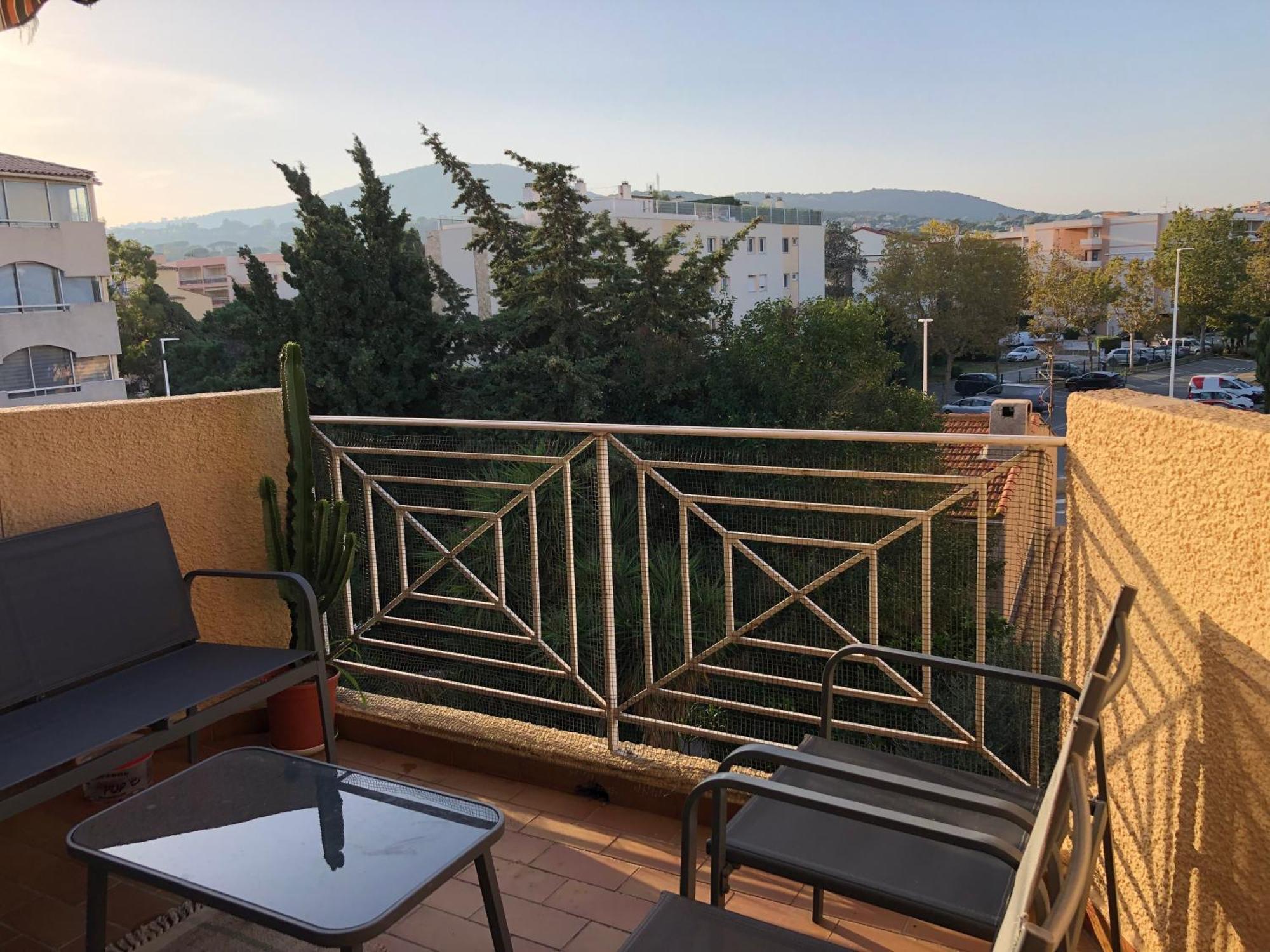 Duplex 6 Pers 200m Centre Apartment Sainte-Maxime